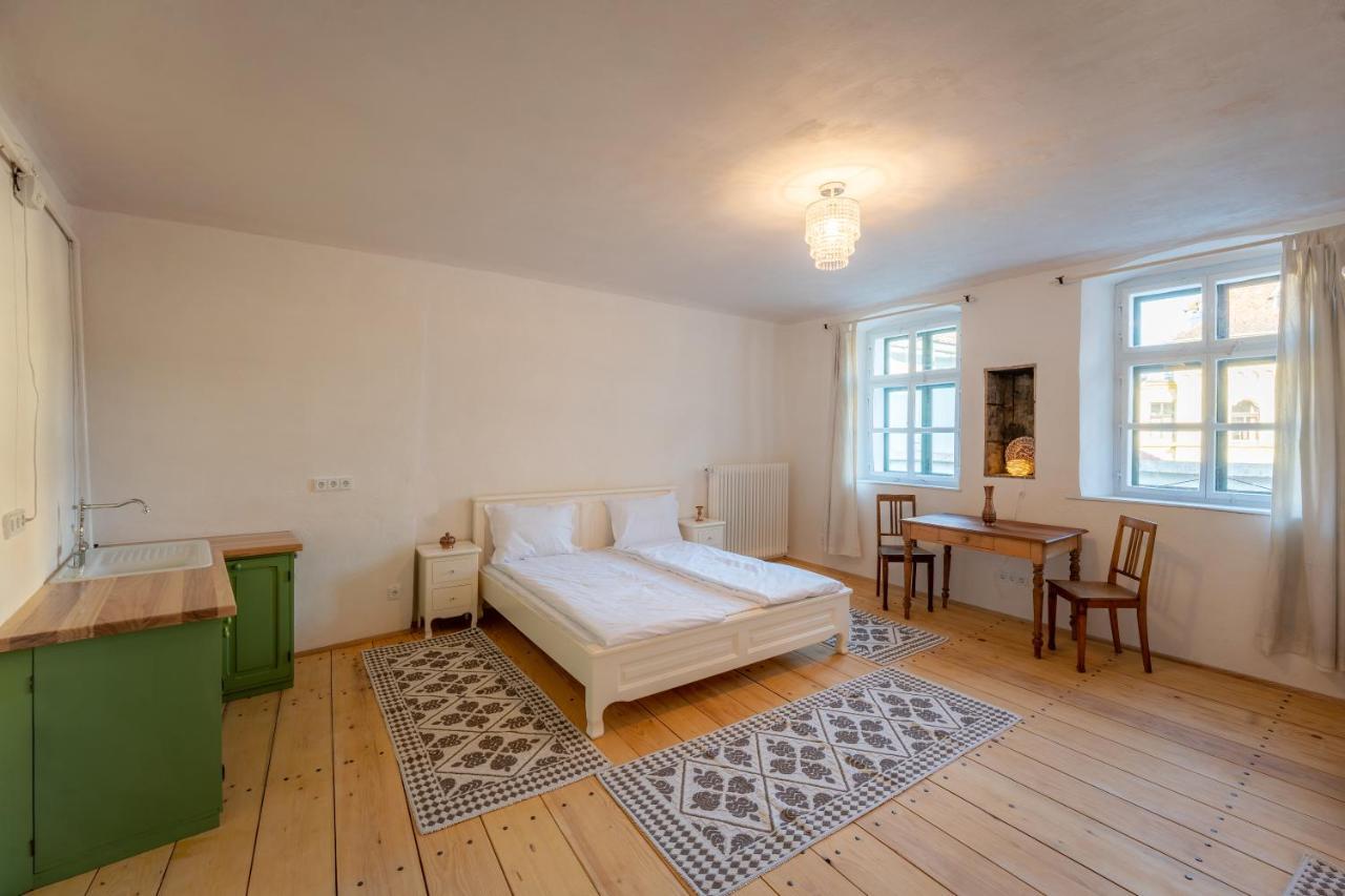 Aparthotel Casa Josef Bacon - La Strada - Sighişoara Exterior foto